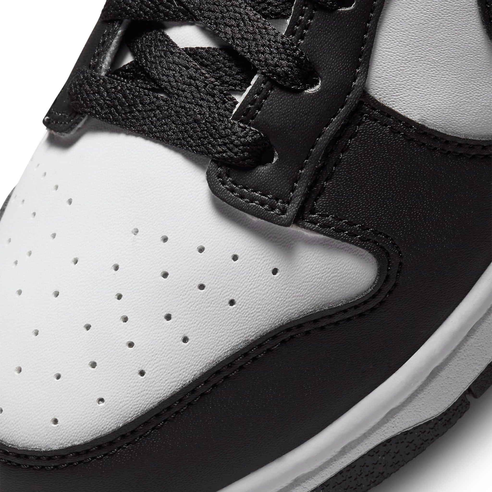 Toe view of Nike Dunk Low Next Nature Panda (W) DD1873-102